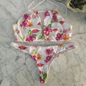 Frankie’s Bikinis Set M LIKE NEW